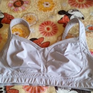 lululemon athletica Light Beige Wireless Sports Bra
